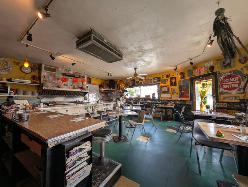 Golden Harvest, Lansing