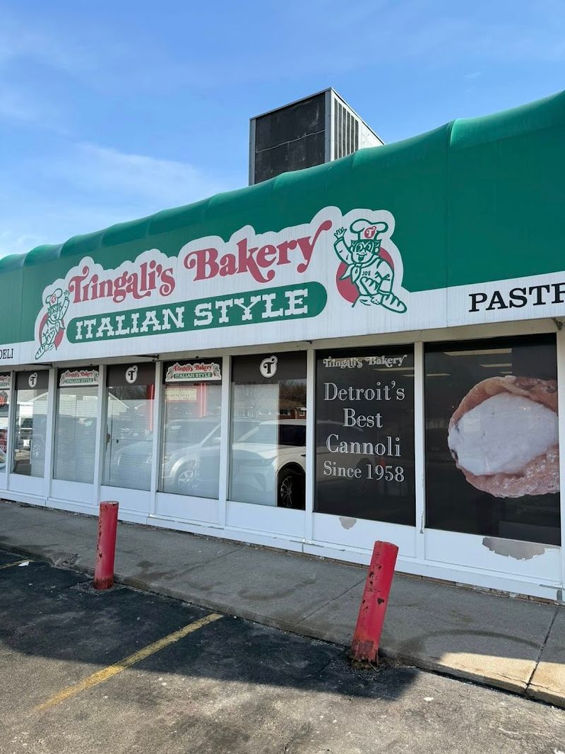 Tringali’s Italian Bakery, Warren