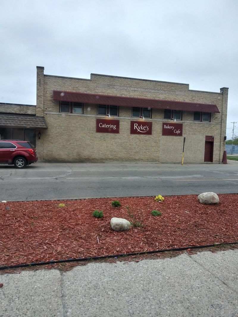 Ryke's Bakery & Café