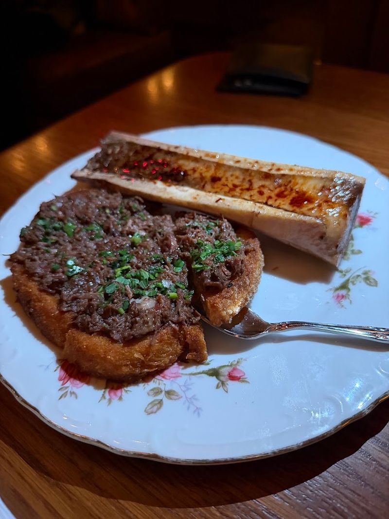 Bone Marrow Toast Is The Appetizer Everyone Talks About