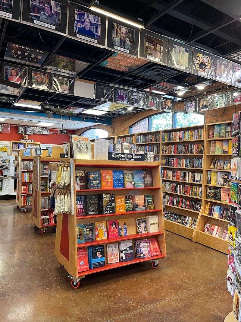 Book Clubs That Build A Real Community