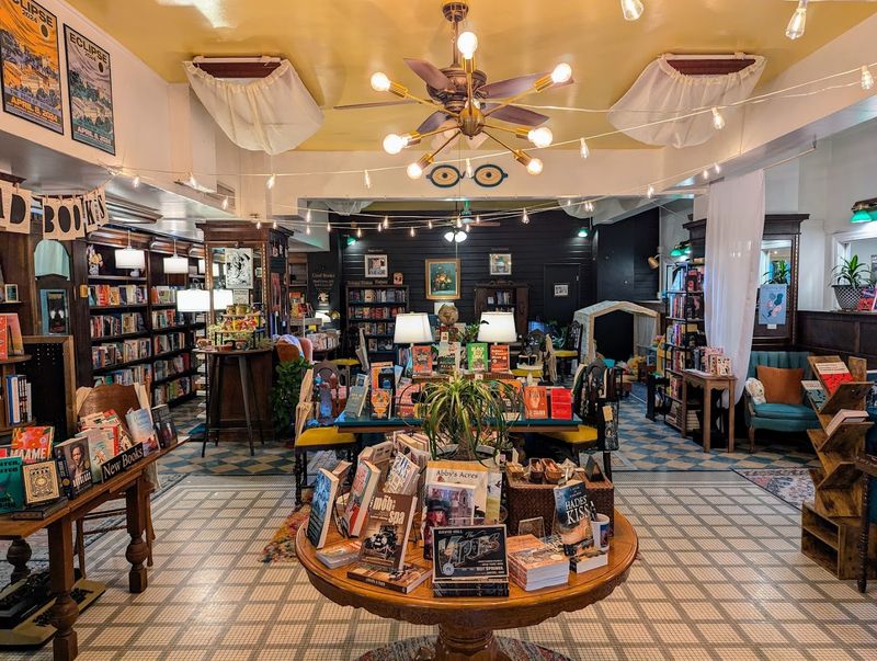 Black Ribbon Books, Hot Springs