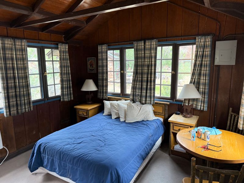 Booking A Cabin Takes Patience, Planning, And A Little Luck Booking A Cabin Takes Patience, Planning, And A Little Luck