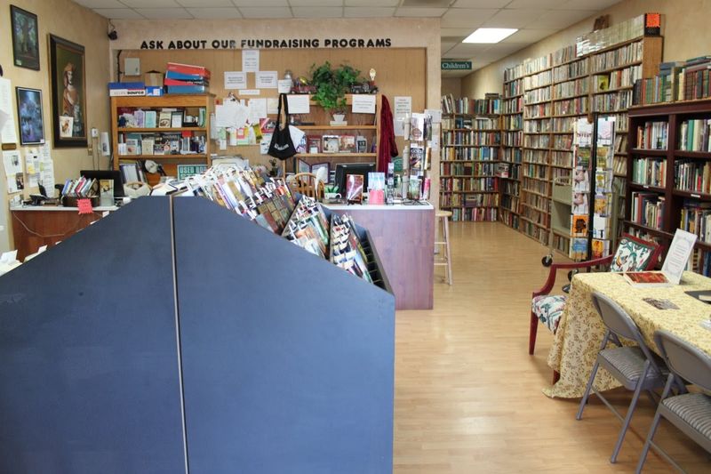 Dog-Eared Pages Used Books, Phoenix, AZ