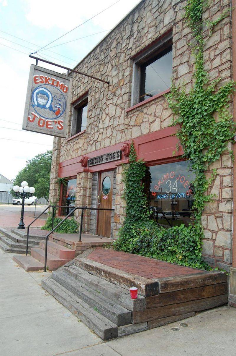 Eskimo Joe's: College Town Institution