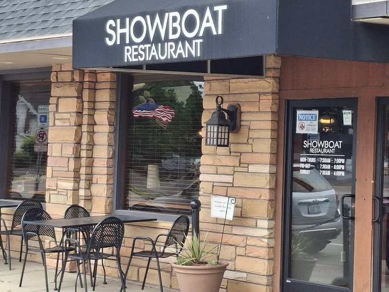 Showboat Restaurant, Chesaning
