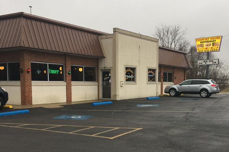 Country House Restaurant, LaSalle