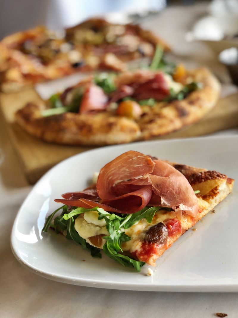 Monzu Italian Oven + Bar