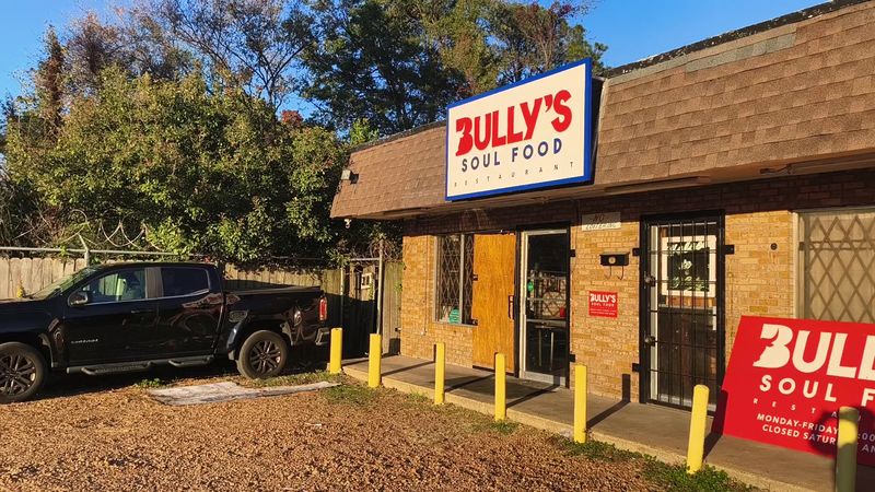 Bully's Restaurant — Jackson