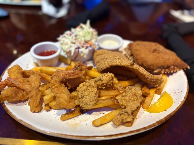 Seafood Spots With Unbelievable Views