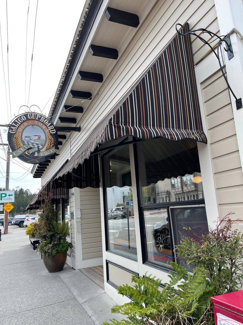 Boutiques and Galleries Worth Slowing Down For