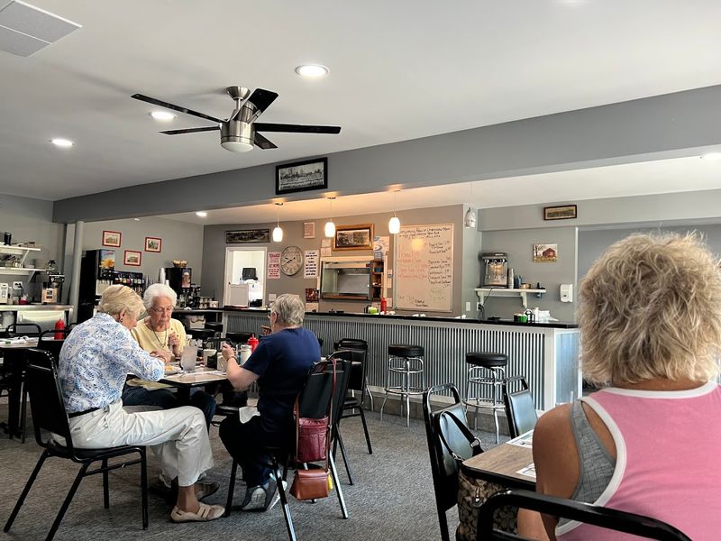 Derrick City Diner, Bradford