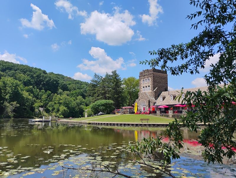 North Park Playgrounds, McCandless Area