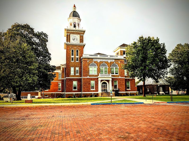 Bradley County Pink Tomato Festival, Warren