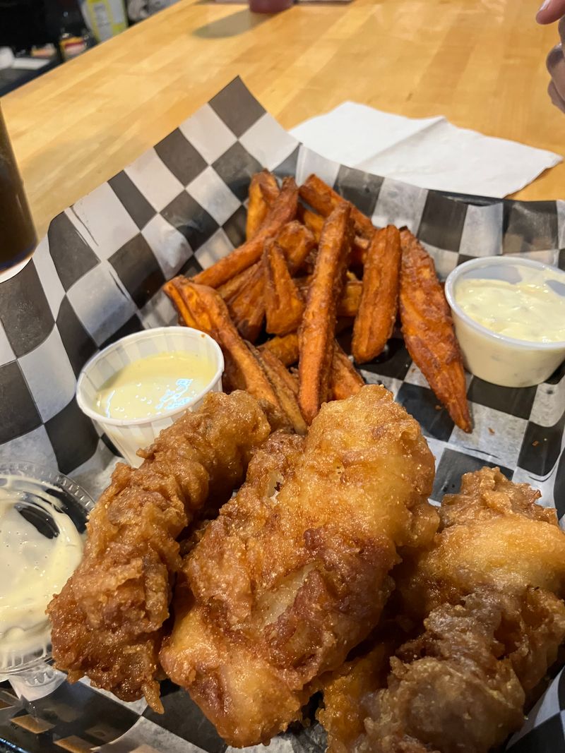 J&S Hamburg South Airport – Traverse City