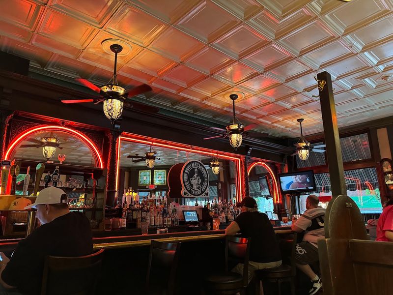 Max's Allegheny Tavern