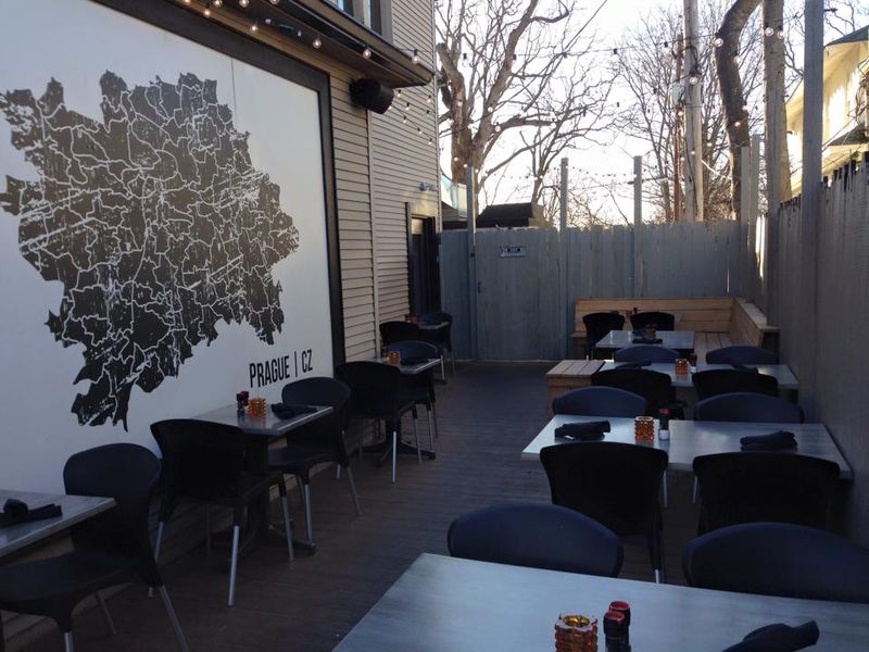 The Pantry Crest, Little Rock