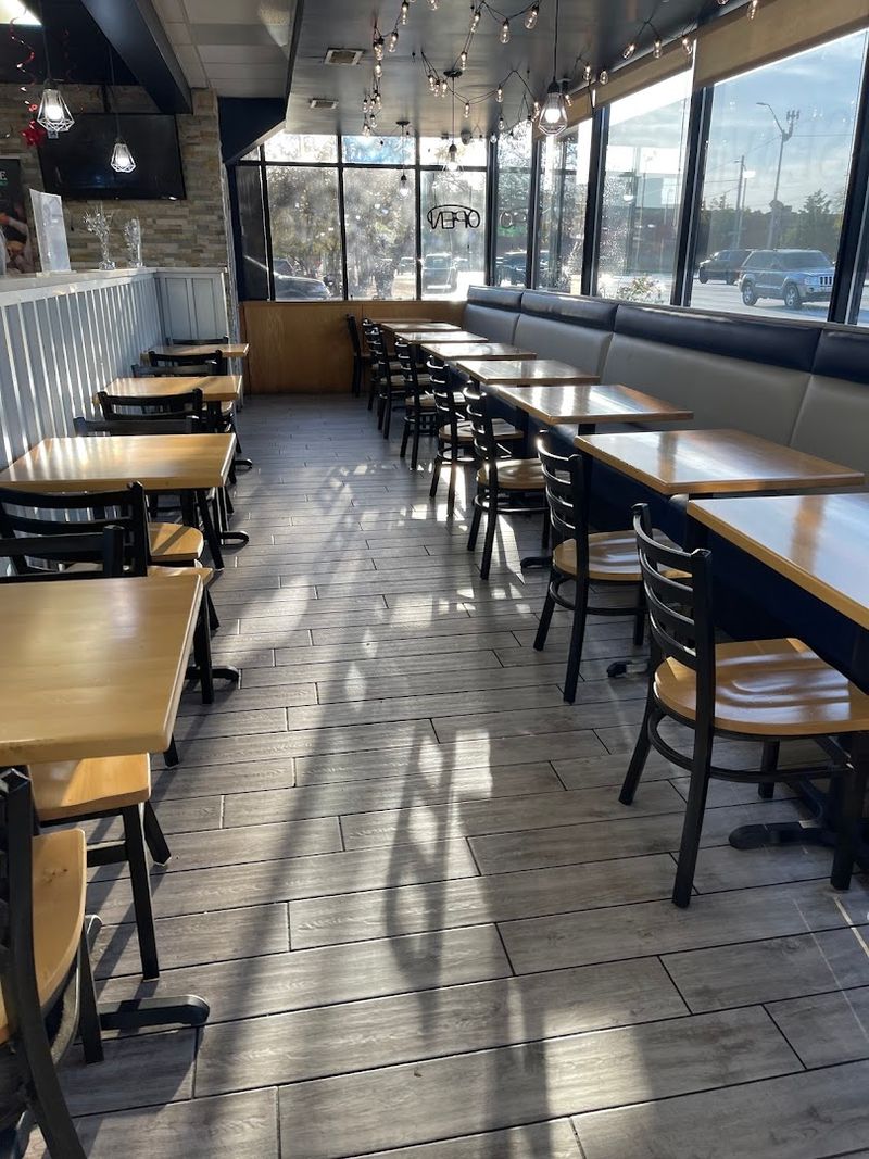 Bread Basket Deli Detroit E Jefferson