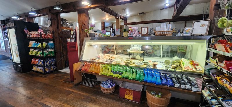 The Deli Counter Worth Waiting In Line For