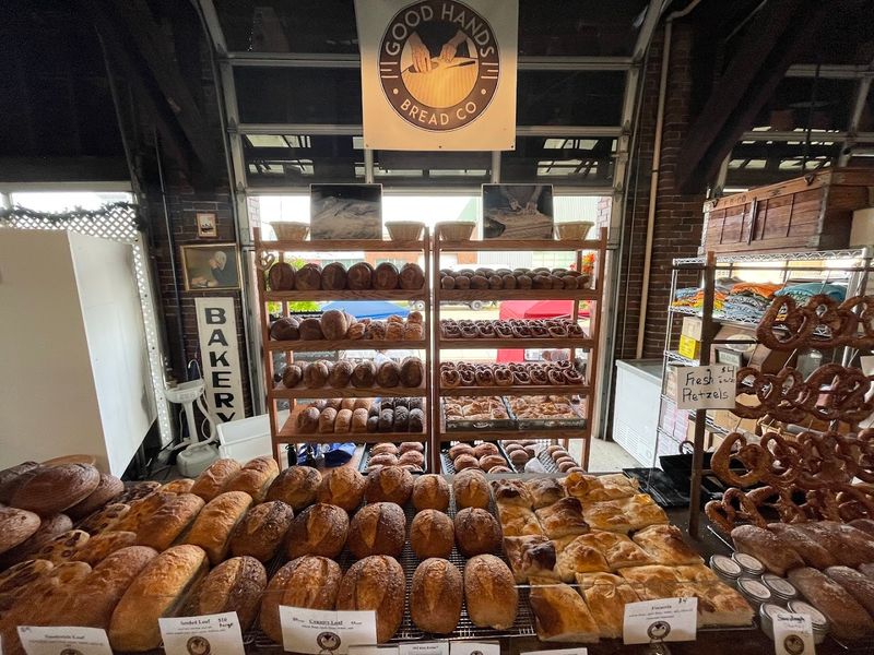 Good Hands Bread Co, Dayton