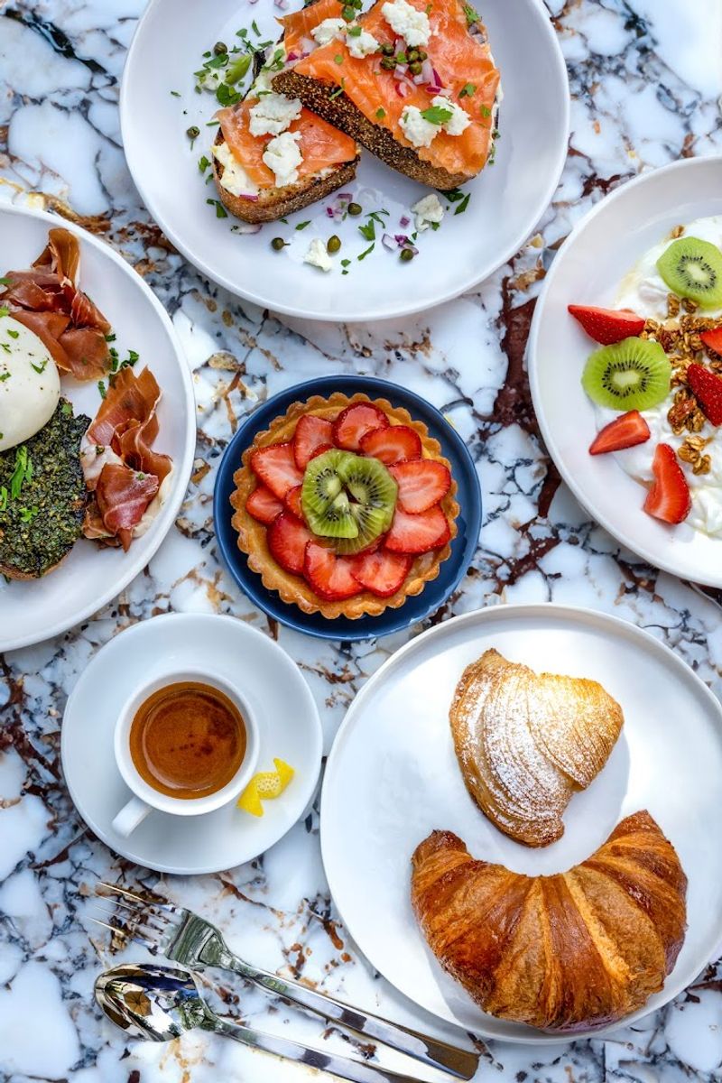 Breakfast And Brunch That Start Your Day Right