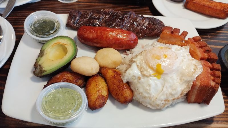 Breakfast At La Esquina Del Lechon Is A Morning Game Changer Breakfast At La Esquina Del Lechon Is A Morning Game Changer