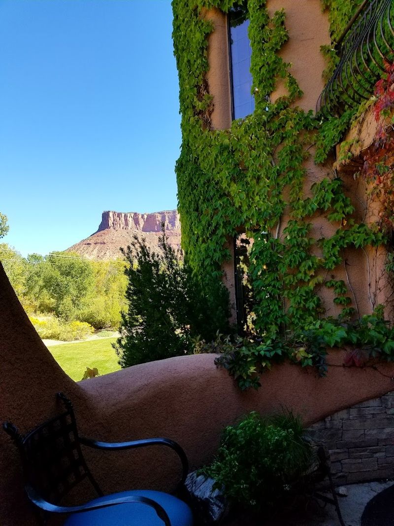 Breakfast At The Edge Of Somewhere Beautiful