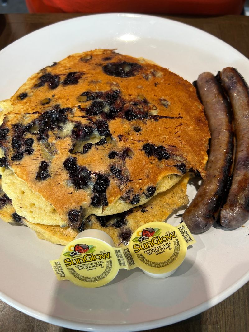 Breakfast Before The Road