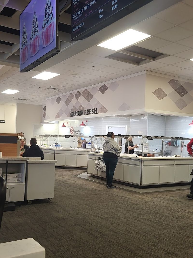 The Dining Room Atmosphere Feels Genuinely Family-Friendly