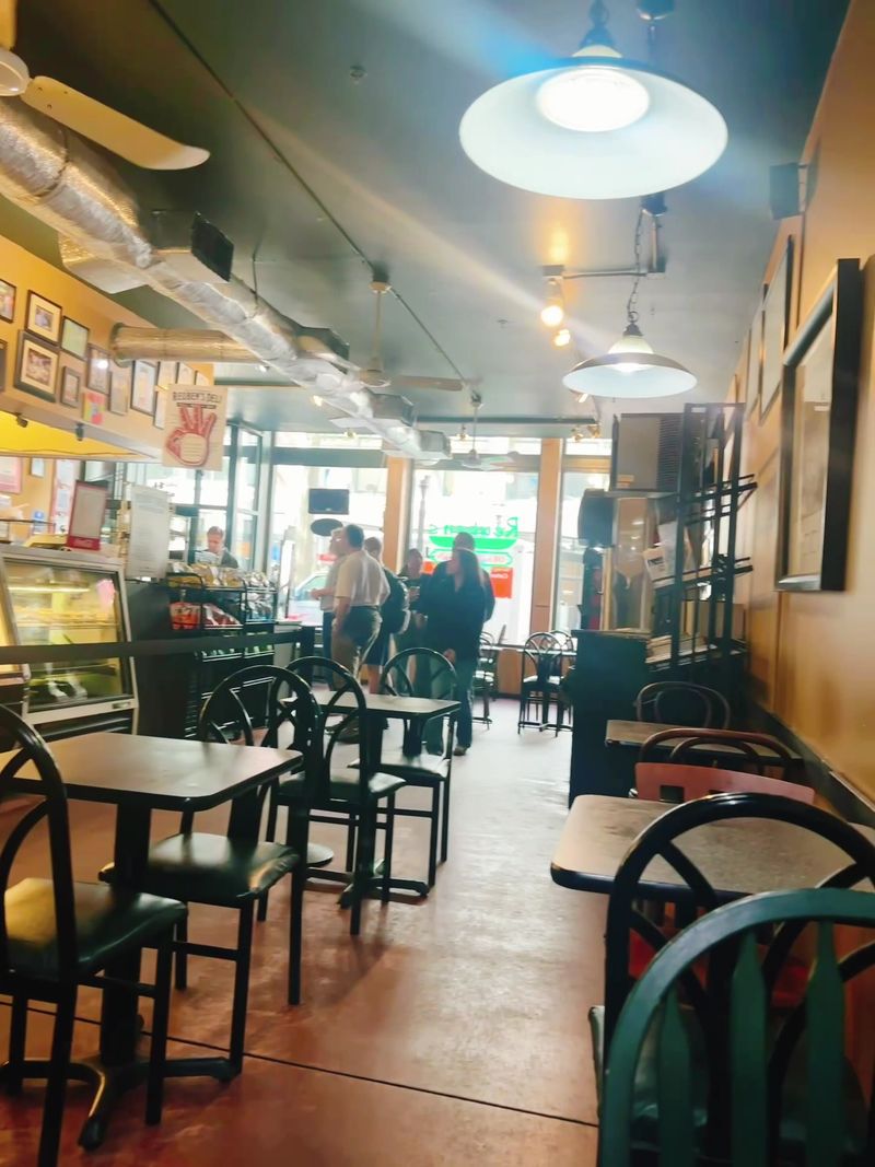 Sweet Tea, Sharp Wit