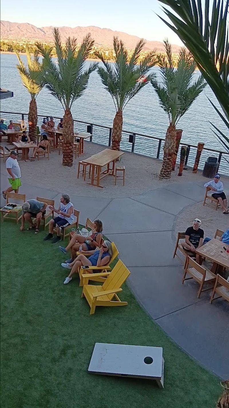 The Casual Atmosphere That Keeps You Comfortable