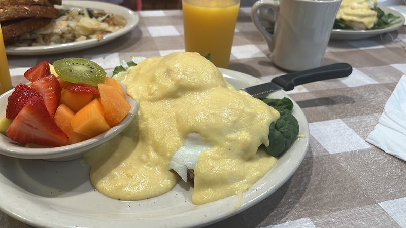 Breakfast Service That Starts The Day With Flavor Breakfast Service That Starts The Day With Flavor