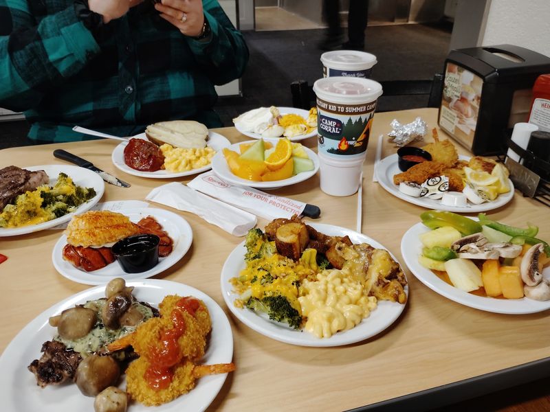 Breakfast Spreads That Start The Weekend Right Breakfast Spreads That Start The Weekend Right