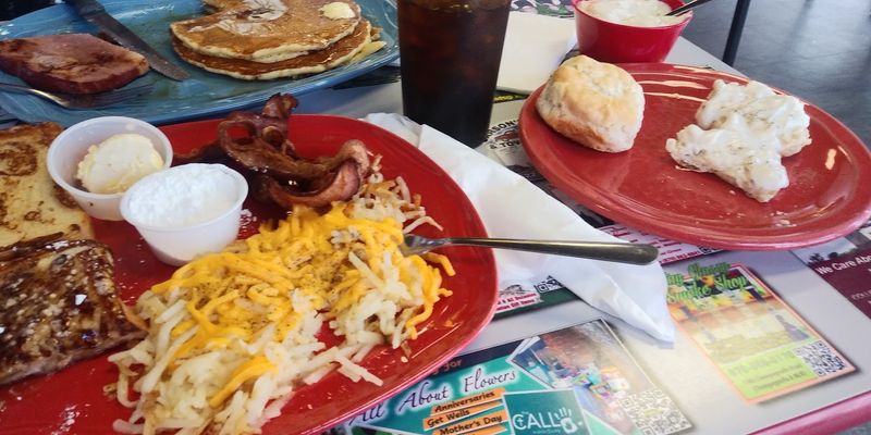 Breakfast Starts At 5 A.M. And Doesn't Rush Off