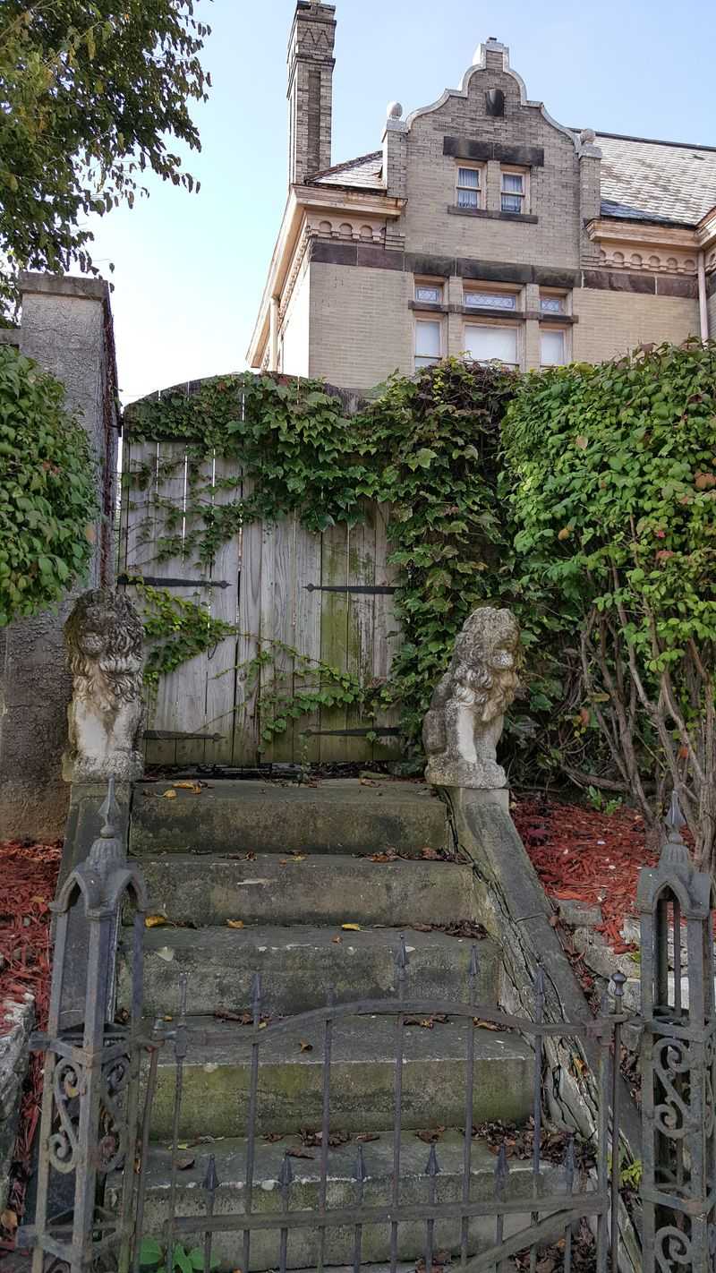 Gardens and Grounds for Peaceful Moments