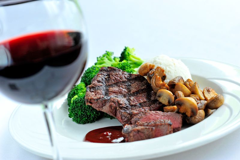 Dinner Dishes That Match the Scenery