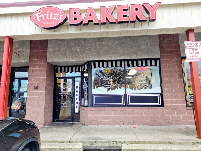 Fritz's Bakery (360 N Oxford Valley Rd, Langhorne, PA 19047)