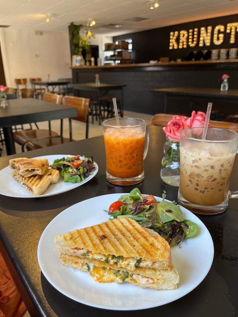 Sandwiches With Thai Soul And Serious Flavor