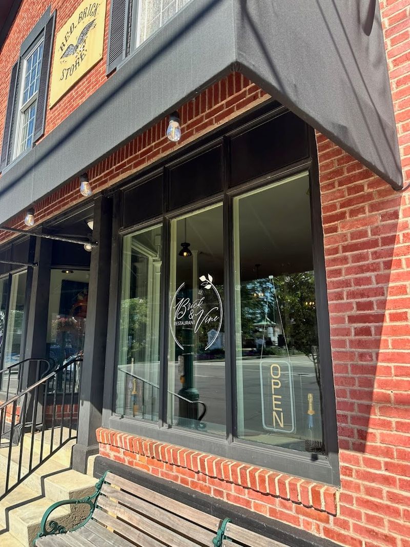 Brick & Vine Restaurant, Brecksville
