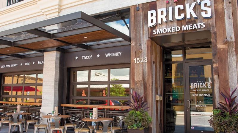 Brick's Smoked Meats, Sarasota