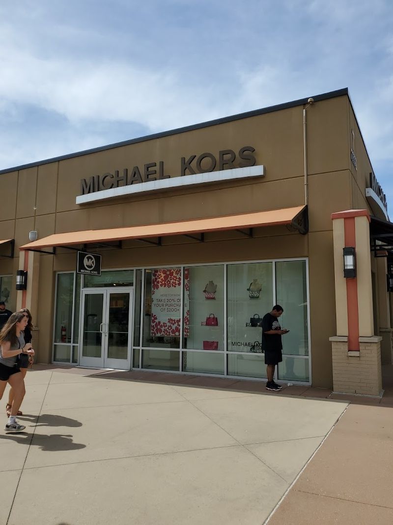 Designer Looks Without The Designer Drama