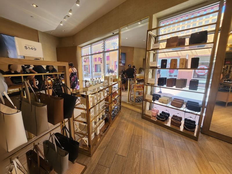 Effortless Style At A Fraction Of The Cost