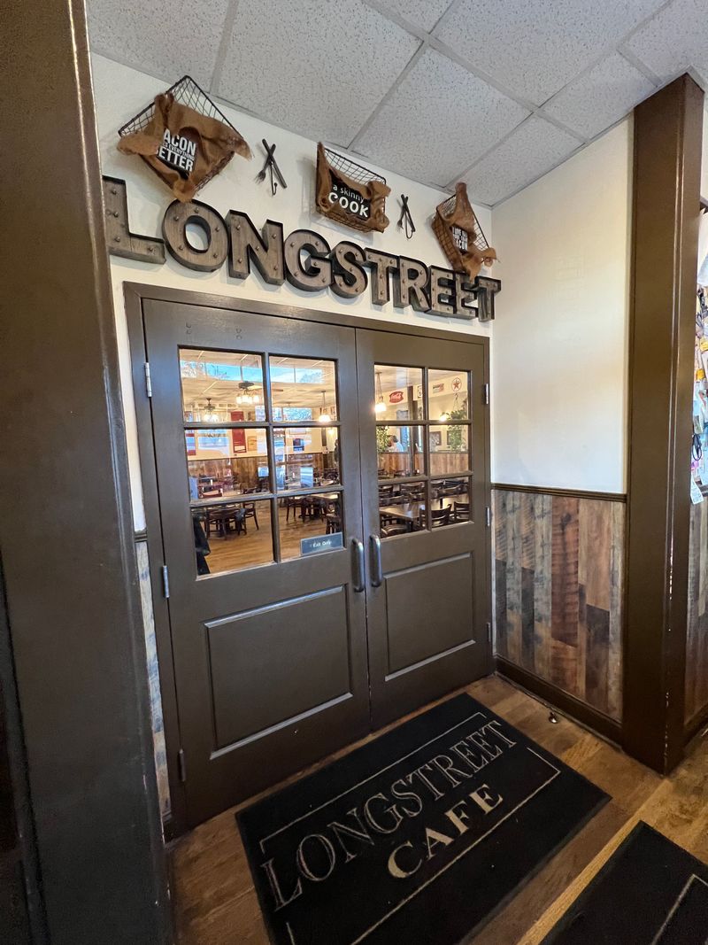 Longstreet Cafe (Riverside Location)