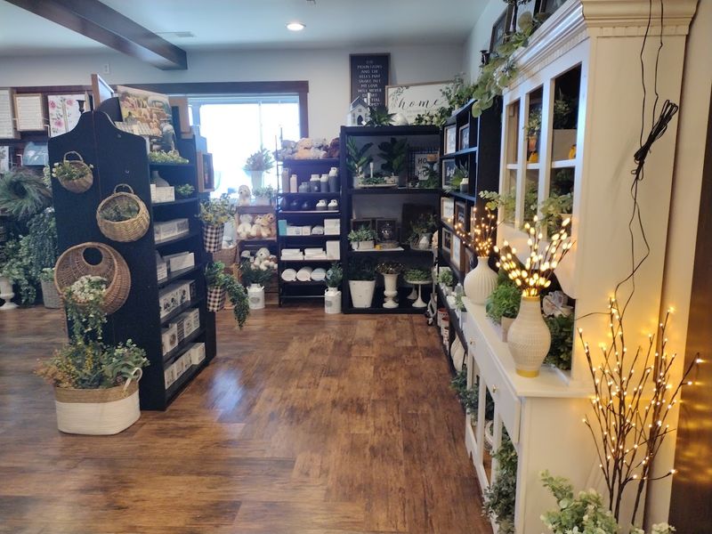 Bright interiors, browsing corners, and upstairs seating Bright interiors, browsing corners, and upstairs seating