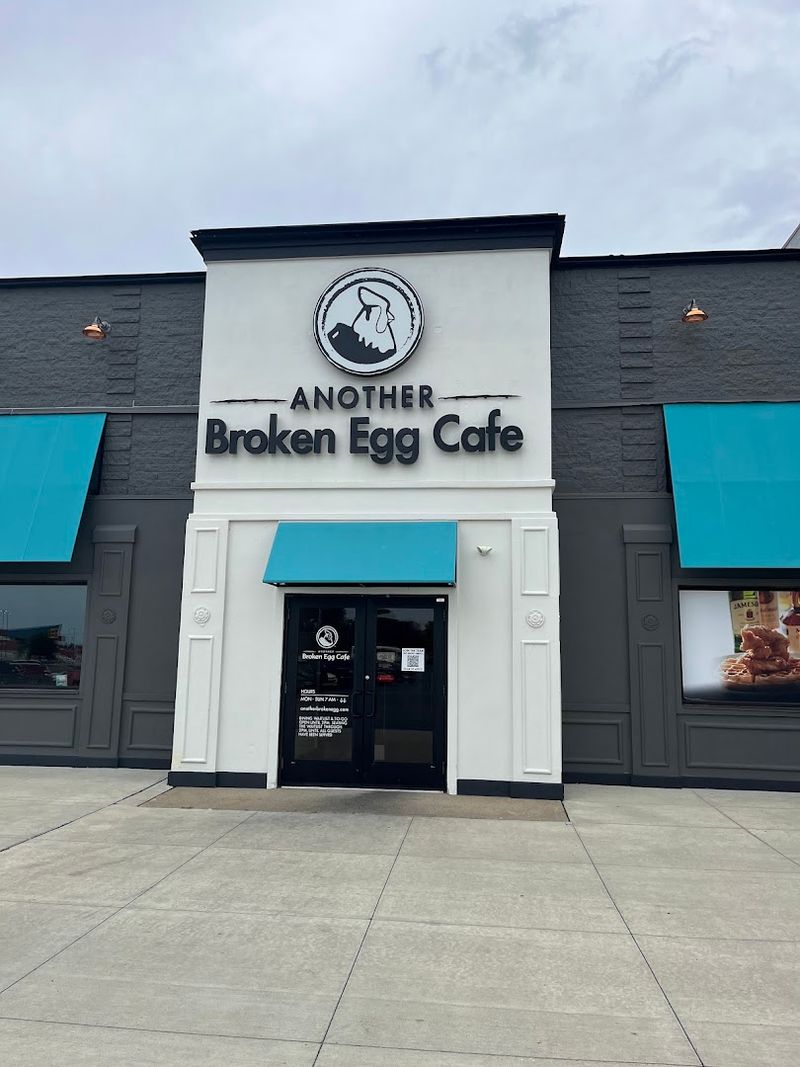 Another Broken Egg Cafe, Sandusky