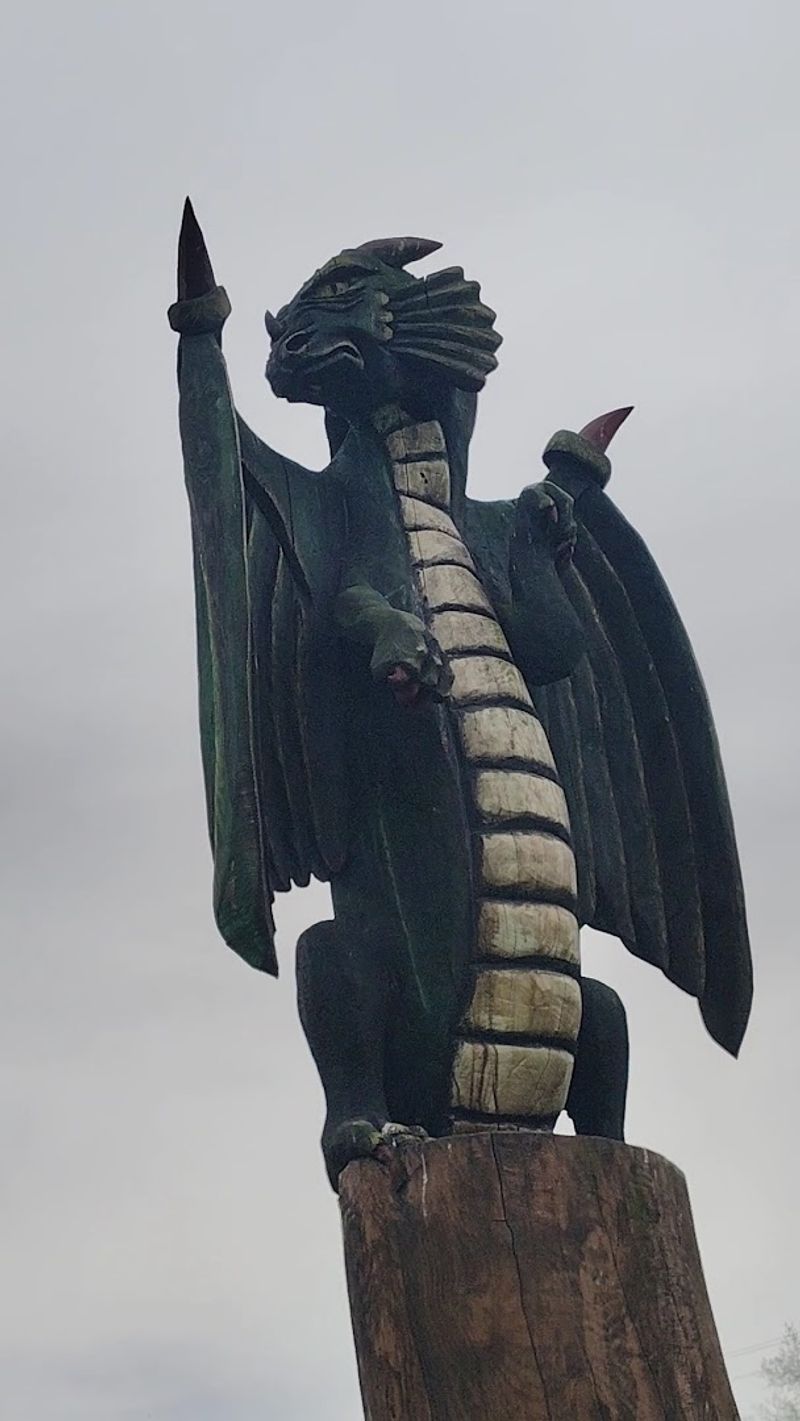 If You Can, Connect Your Visit To Carving Season