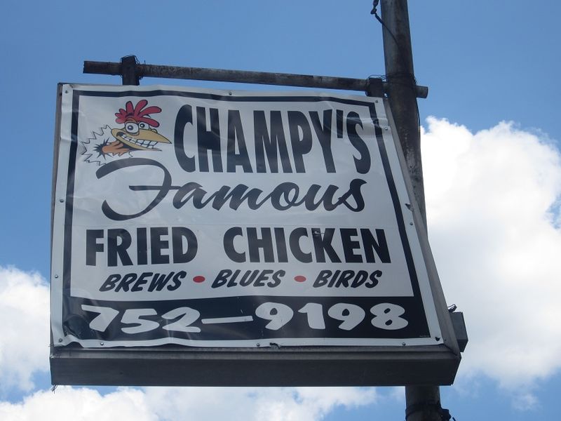 Champy's World Famous Fried Chicken (TN/AL)