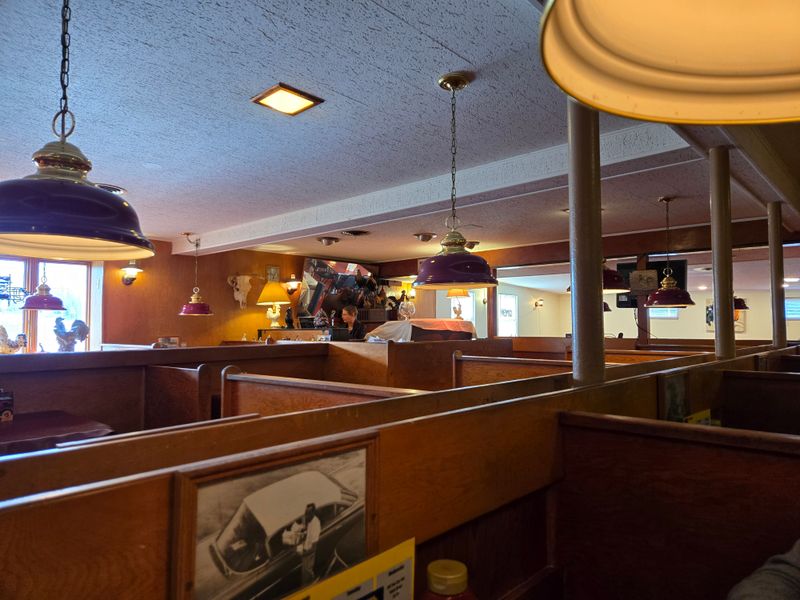 Lee's Chicken Restaurant — Lincoln