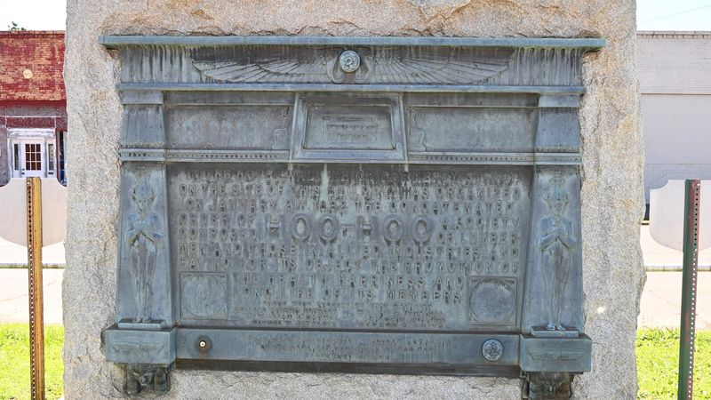 Bronze Panels Reveal A Forgotten Lumber Story Bronze Panels Reveal A Forgotten Lumber Story
