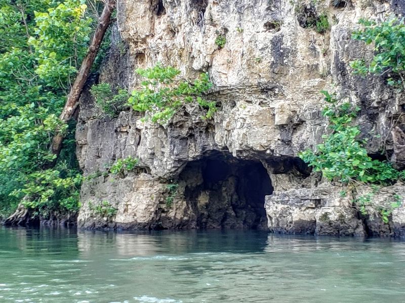 Brookdale Farms Float Trips On The Meramec River